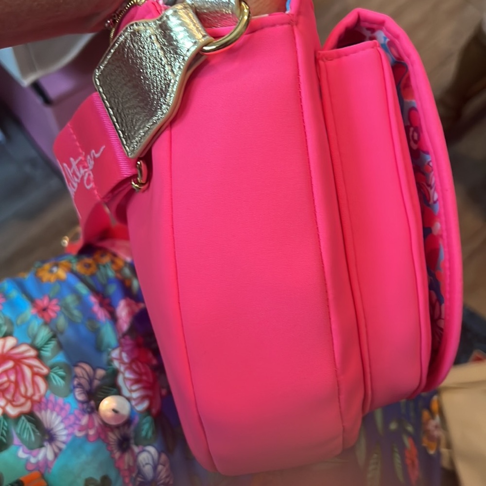 Neoprene Lilly Pulitzer side bags crossbody. New! - Picture 8 of 16